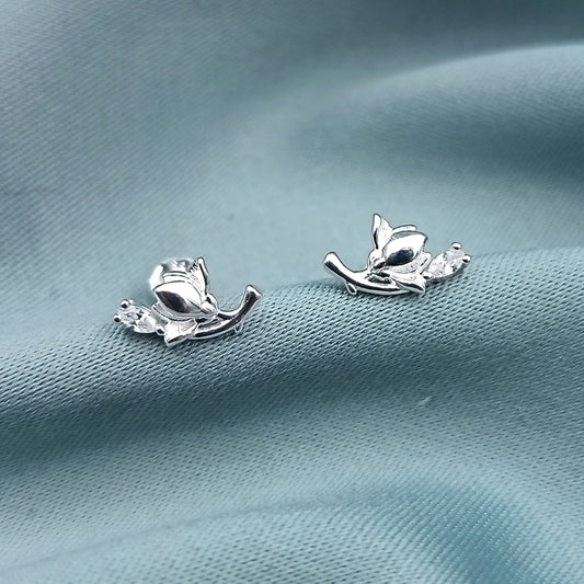 Aretes Cortos Capullo