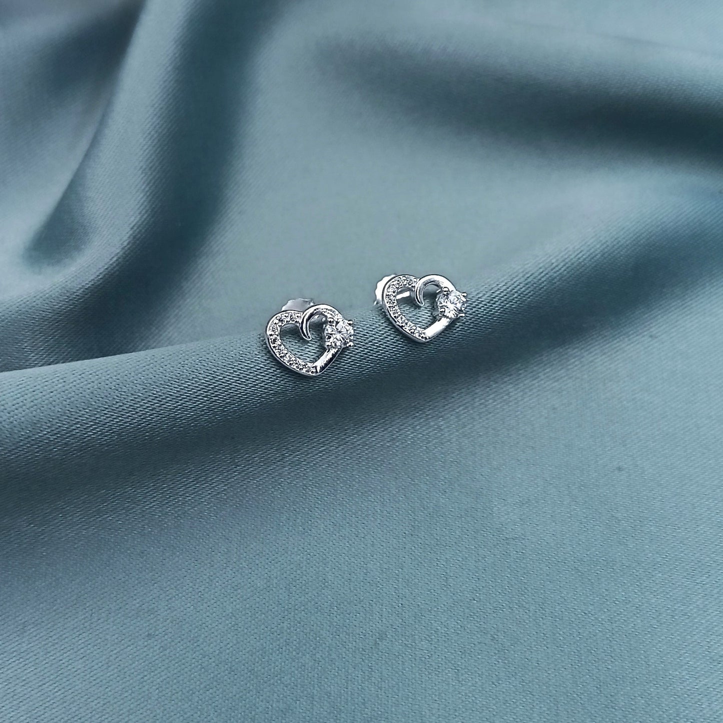 Aretes Cortos Corazón