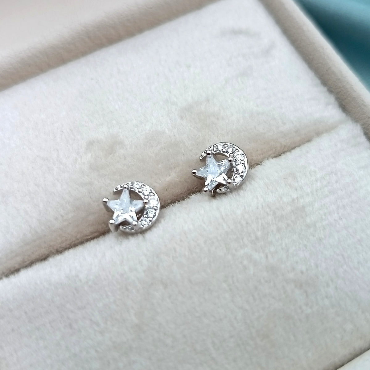 Aretes Luna y Estrella