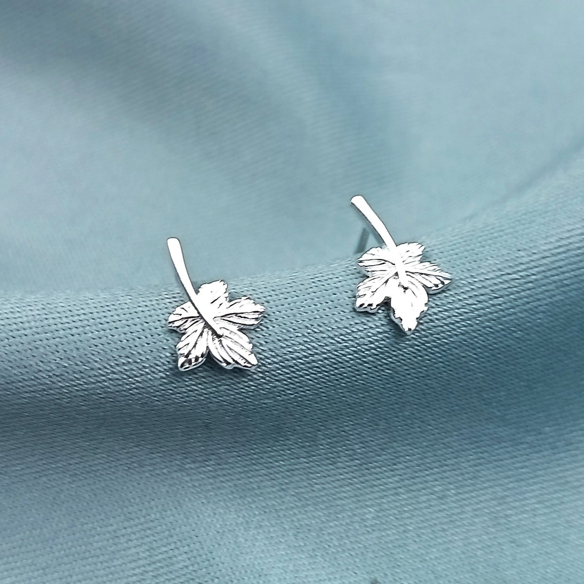 Aretes Hojas de Arce