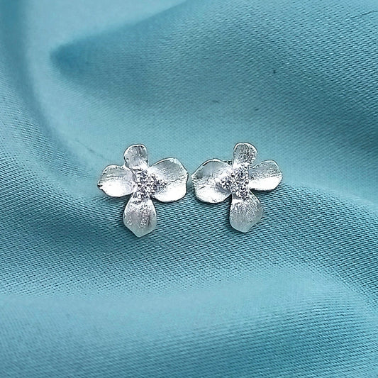 Aretes Flor 4 pétalos