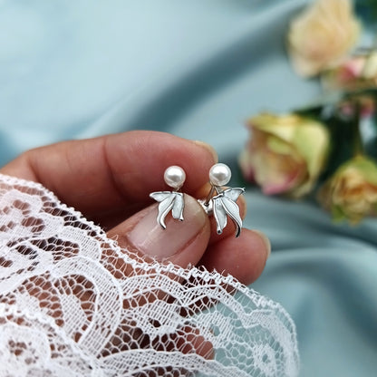 Aretes Perla con hojas