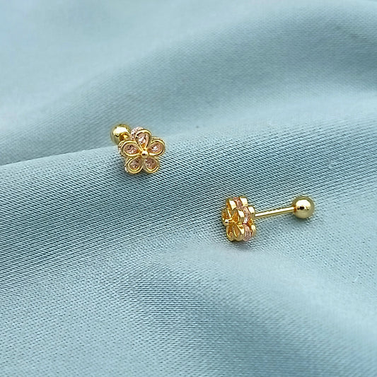 Aretes a rosca dorados con flor margarita; vista frontal