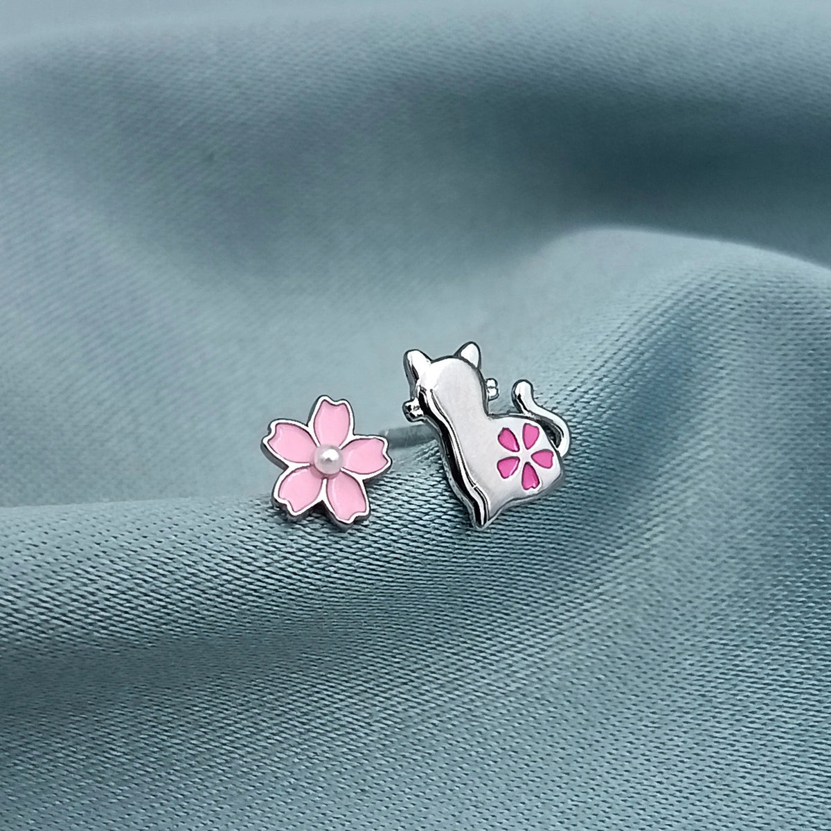 Aretes Flor y Gato
