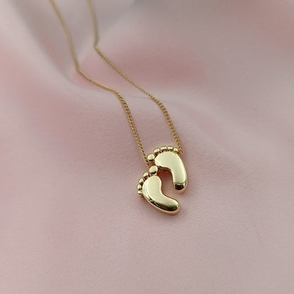 Collar Piecitos bebé con grabados