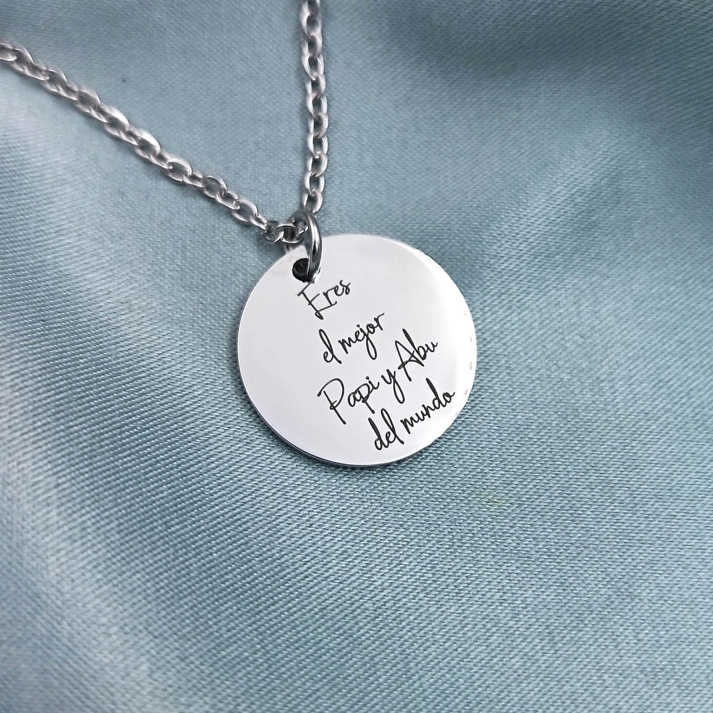 Collar acero con dije circular plateado (Personalizable)
