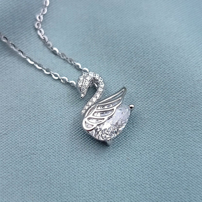 Collar Cisne
