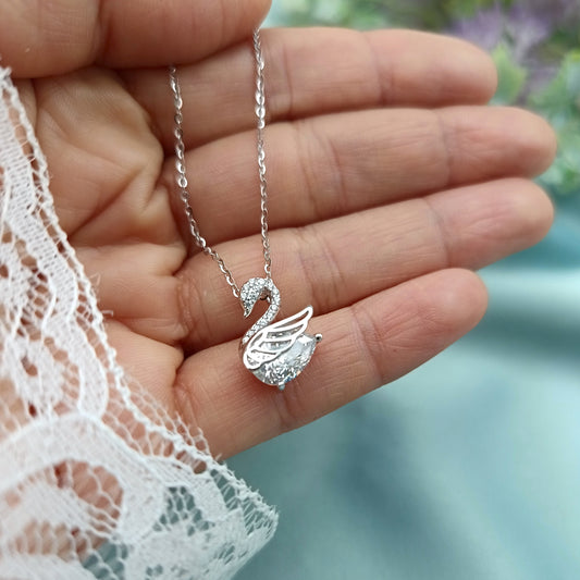 Collar Cisne