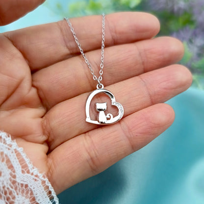 Collar Corazón con Gato