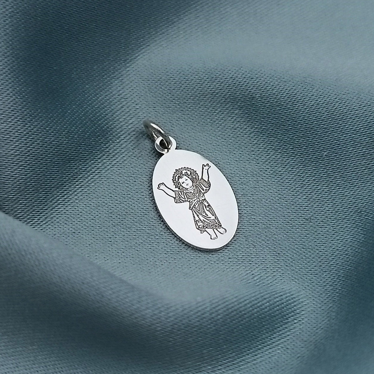 Dije Divino Niño Grabado