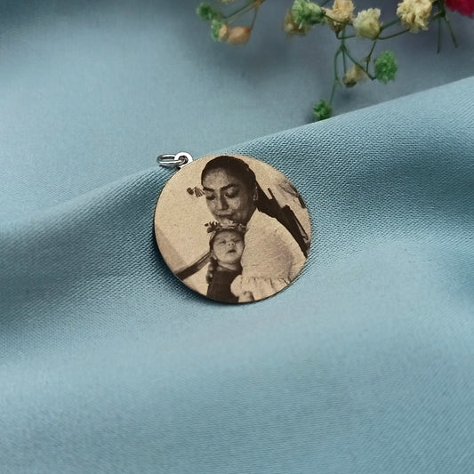 Dije de Plata con Fotograbado