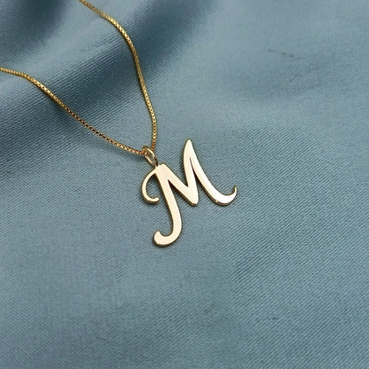 Dije Letra Personalizada enchapada en Oro