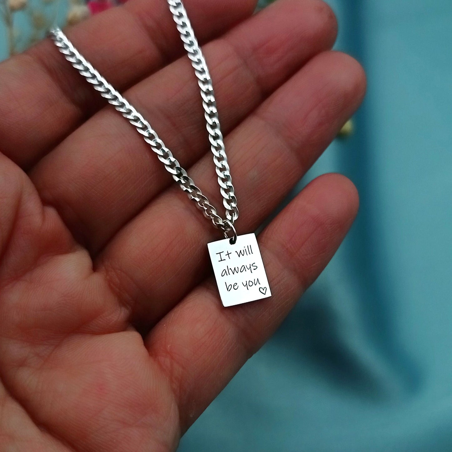 Dije de Plata Rectangular con Grabado