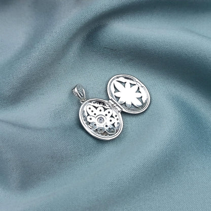 Relicario Ovalado Circones