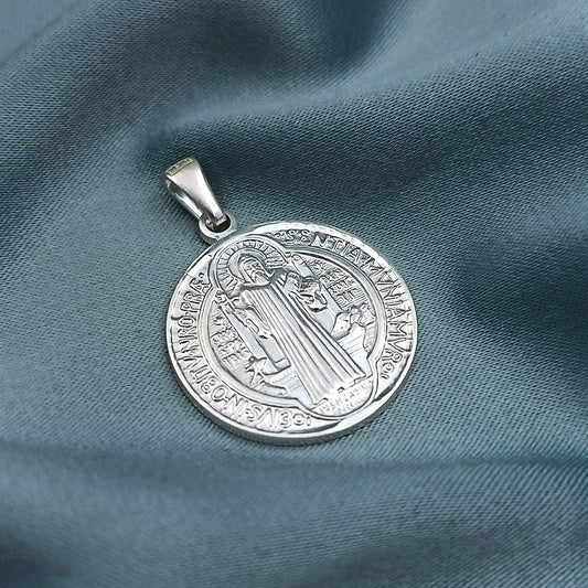 Medalla San Benito 25mm frente