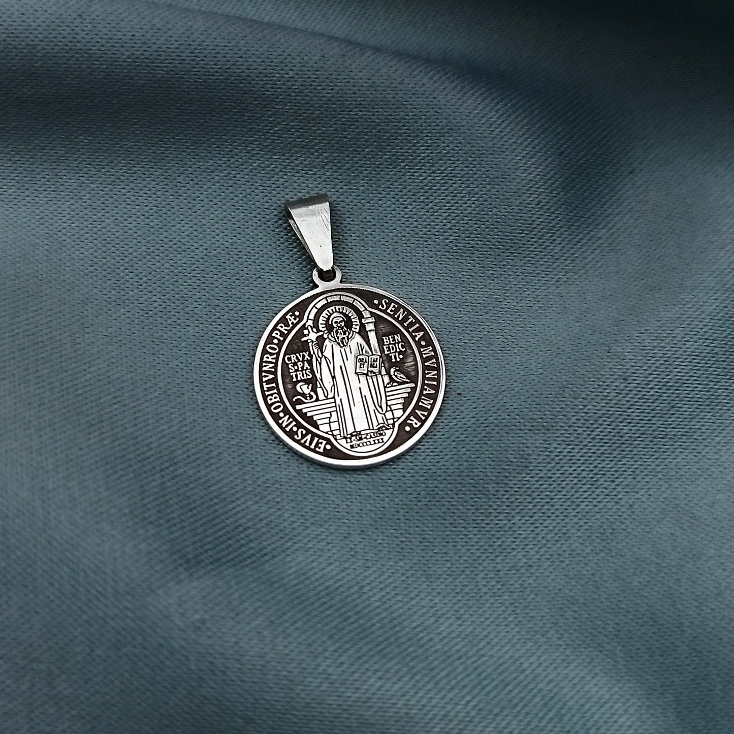 Dije San Benito 1.5cm