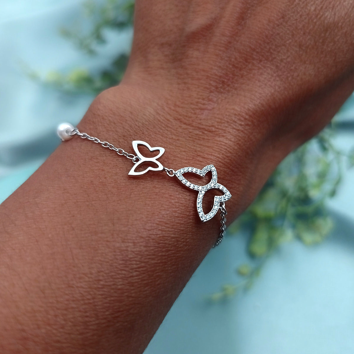 Pulsera Mariposas y Perla