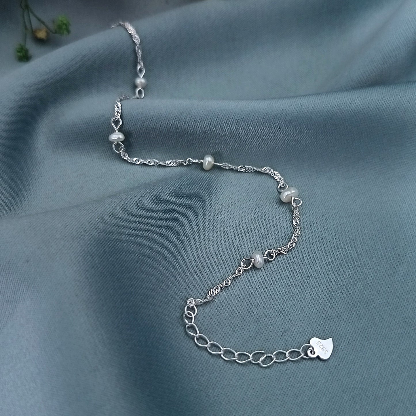 Pulsera Cuentas Plata y Perlas