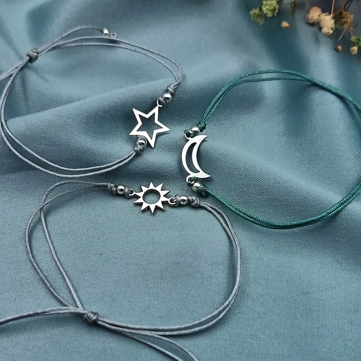 Pulsera hilo Sol